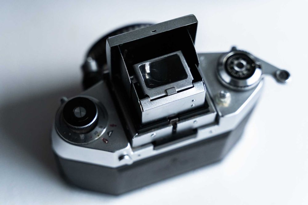 EXA 1B + Tessar 50mm f2.8