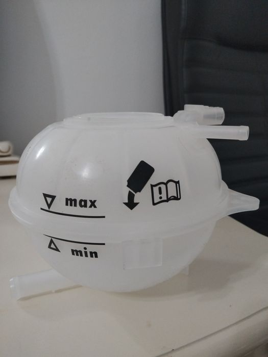 Расширительный бачок