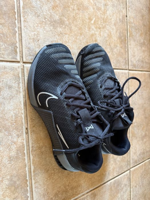 Nike metcom 9 41