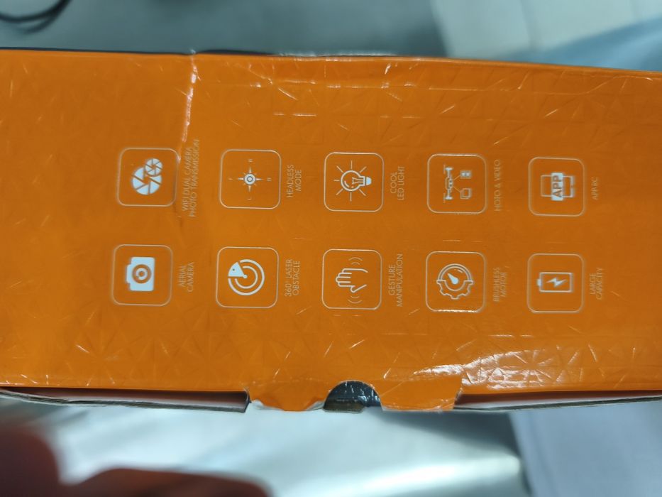 Дрон V888 prо drone