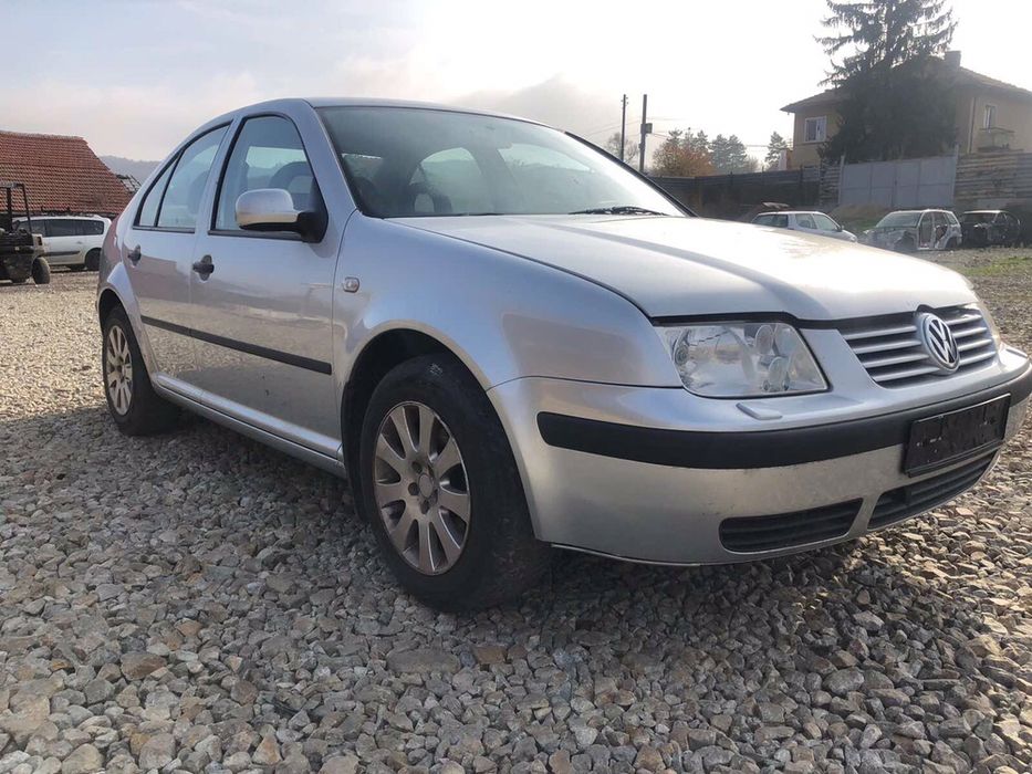 Vw bora 1.6 16V НА ЧАСТИ