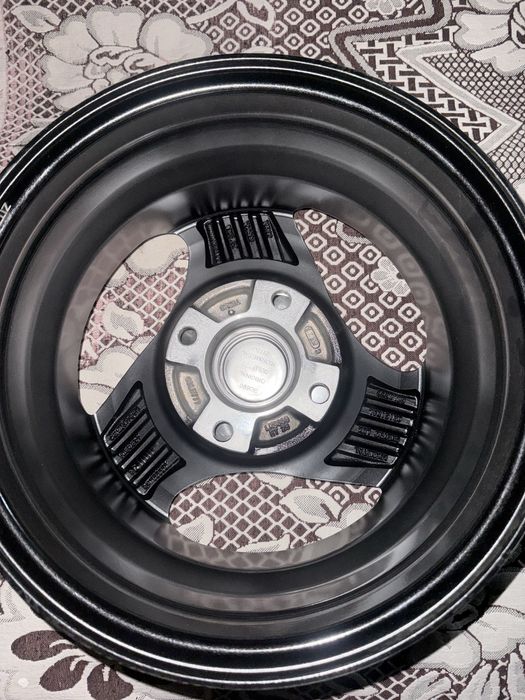 Karmetal ShevroLuxZitto R-13