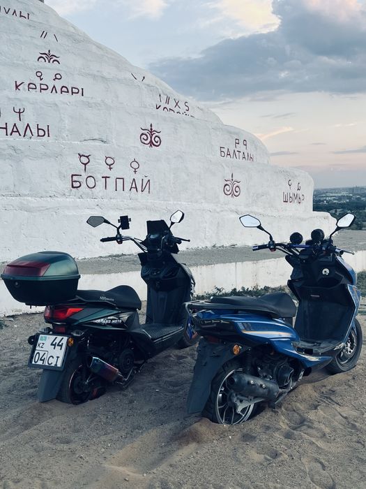 Мопед макси беннали 180cc