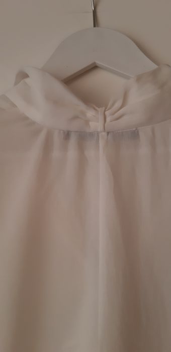 Bluza Zara,alb unt,superba M