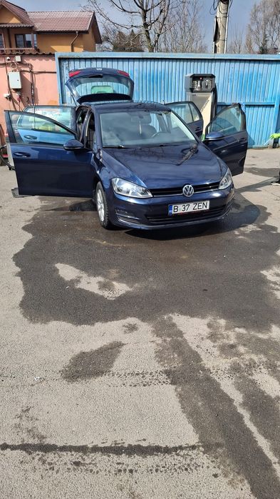 VW Golf 7 1.6TDI 105CP - unic proprietar, intretinuta foarte bine