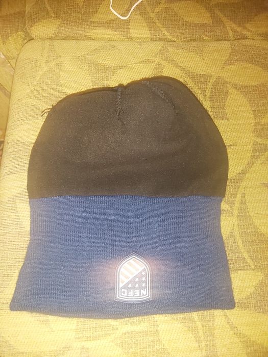 Зимни шапки NEFC, Diadora, на Hoffenheim и ушанка