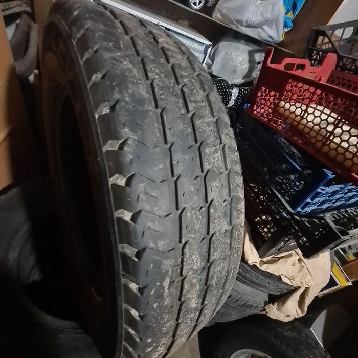 Продам 2 резины кама 131 на газель