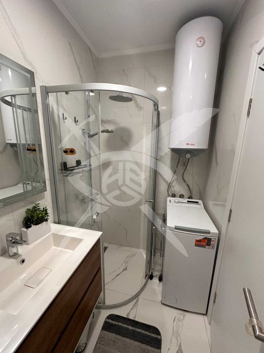 Продава се Двустаен апартамент в к.к. Слънчев бряг - 52 кв.м за 1904 €/кв.м - Снимка #3