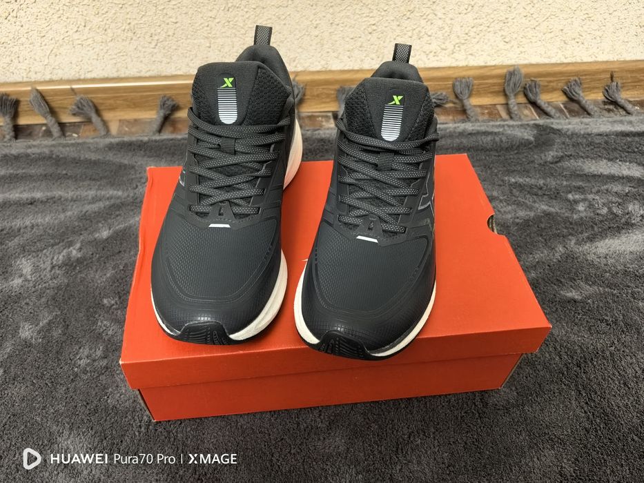 Кроссовки Xtep Original 42 размер зимние