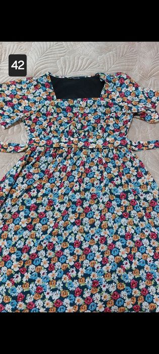 Продам платья турция