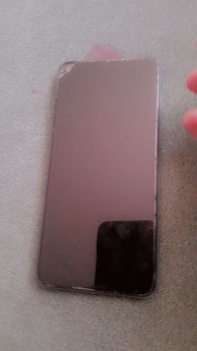 Продам или обменяю  redmi note 9 он не работает