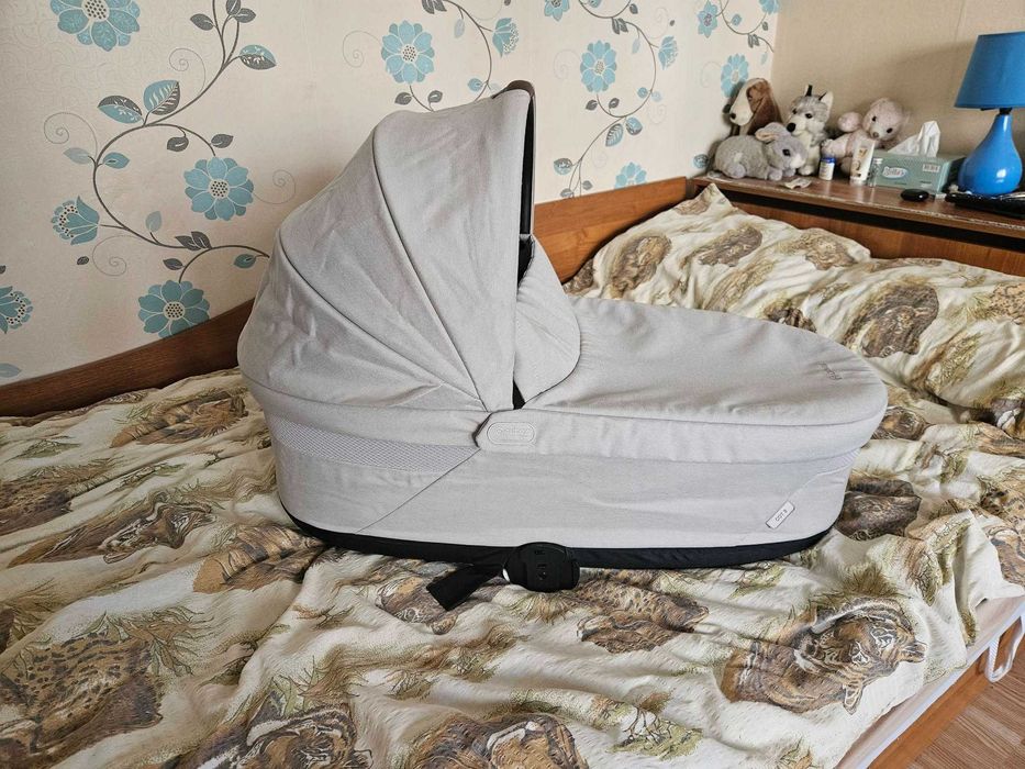 кош за новородено Cybex Cot S Lux grey