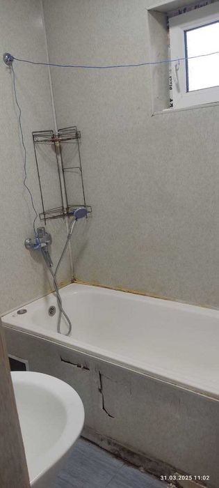 Zangiota tumani Raysentrda kvartira oilaga ijaraga beriladi.