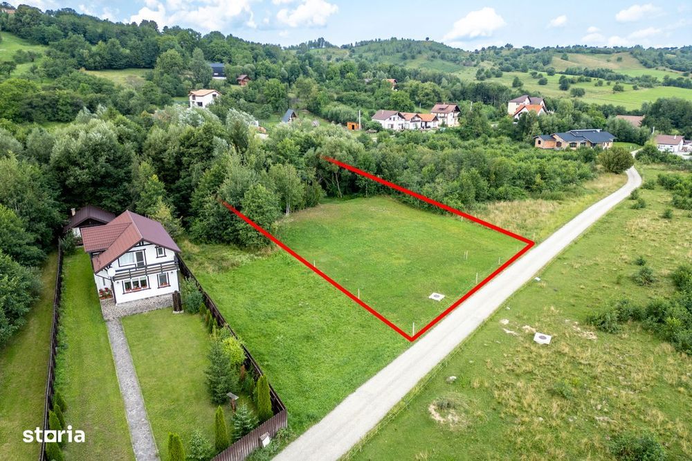 Teren cu pârâu ideal proiect turistic/casa vacanta langa Castelul Bran