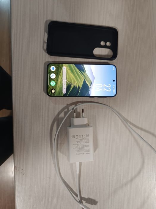 Продаю Vivo X 200fe
