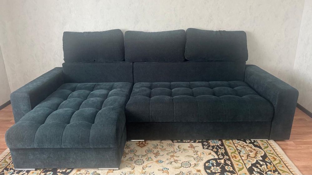 Продам диван в отличном состояни