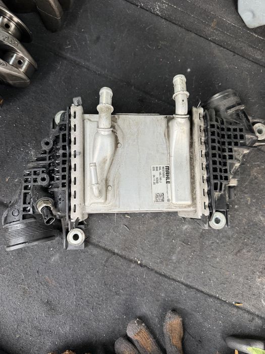интеркулер MAHLE за VW Transporter T6