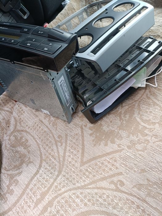 Radio CD cu rama și sertar Skoda Octavia 2 facelift