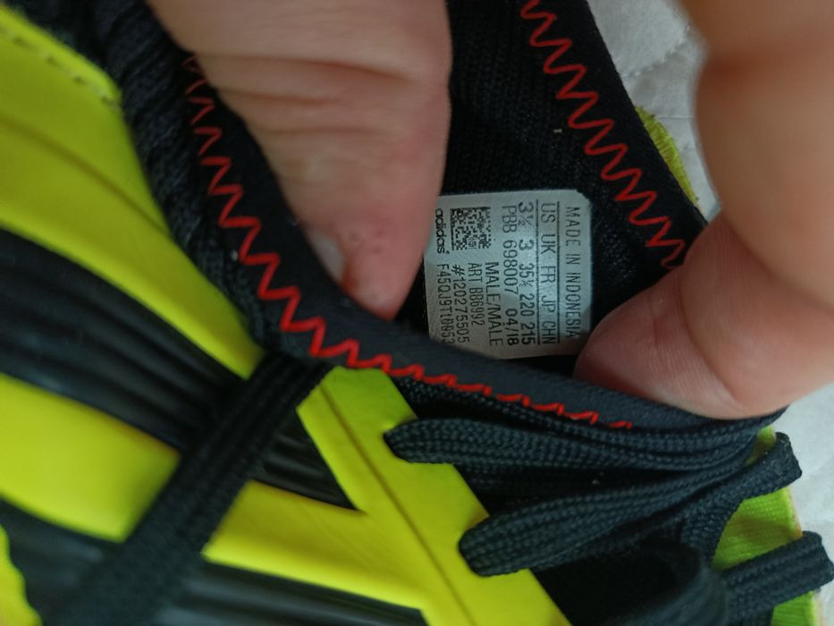 Сороконожки Adidas predator, для точности ударов 35,5