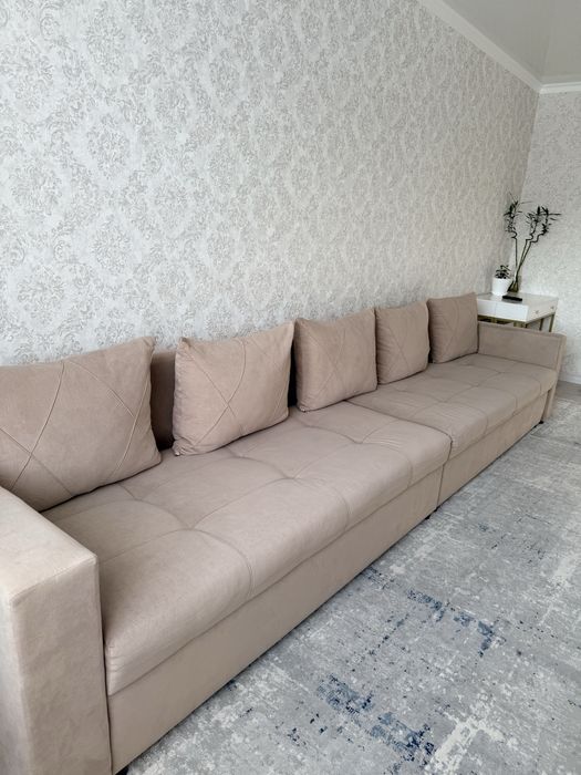 Продам диван 4 метра