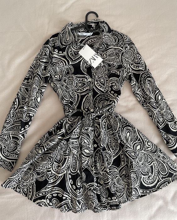 Нова! Рокля от Зара