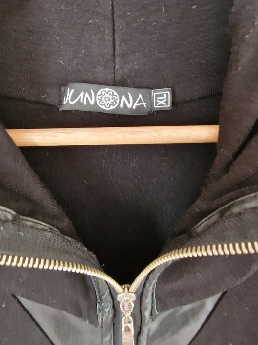 Черна рокля Junona XL