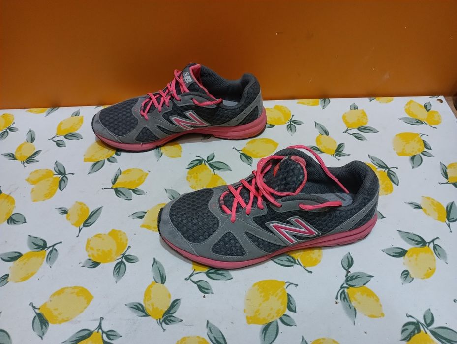 New Balance v630 N 40,5