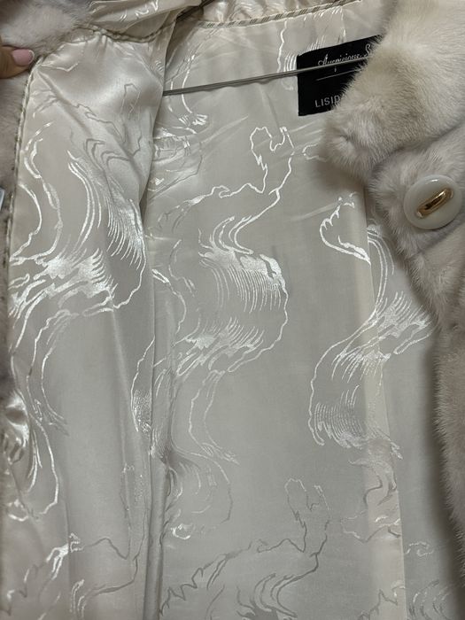 Норковая шуба белая