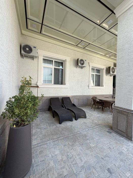 ПРОДАЕТСЯ ДОМ На: bУл. Никитина  Мирзо Улугбекский район