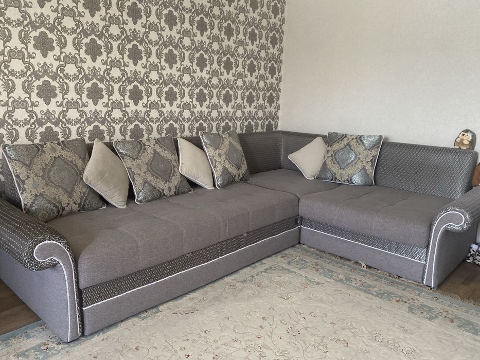 Продам шикарный Росс диван