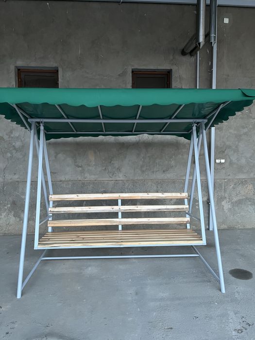 Качела на дома кочественый