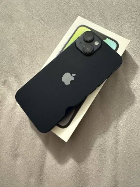 iPhone 14 продается