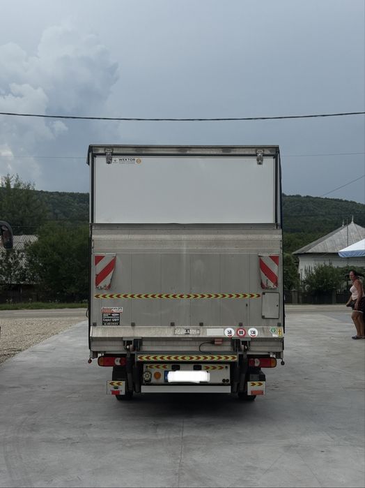 Renault master // 8 ep //  lift hidraulic  //  2019
