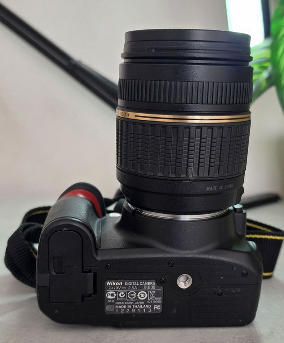Фотоапарат  D3100