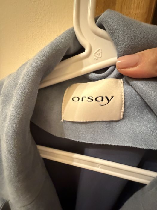 Светлосин велурен тренчкот Orsay