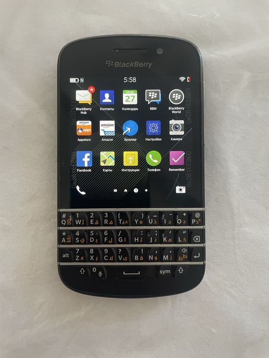 срочно продаю Blackberry Q10