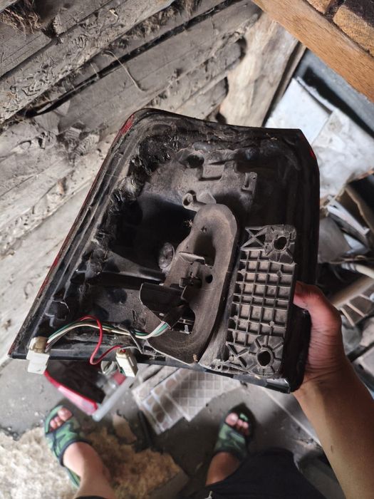 Продам задние плафоны