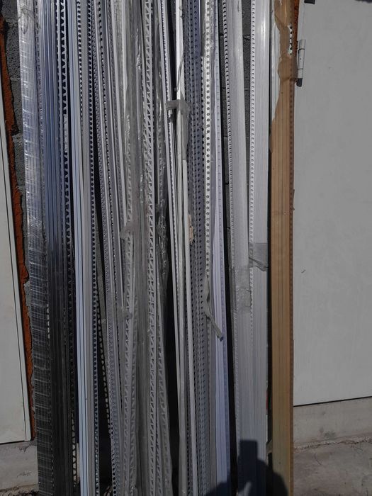 De vânzare colțare faianță gresie aluminiu și inox