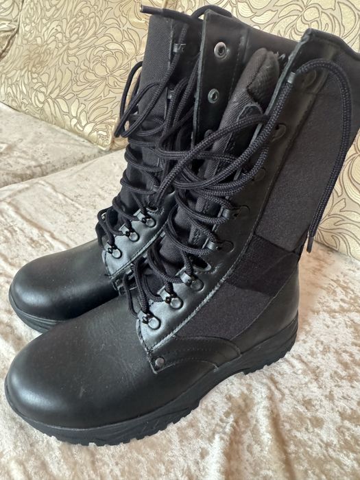 Берцы кожанный обувь