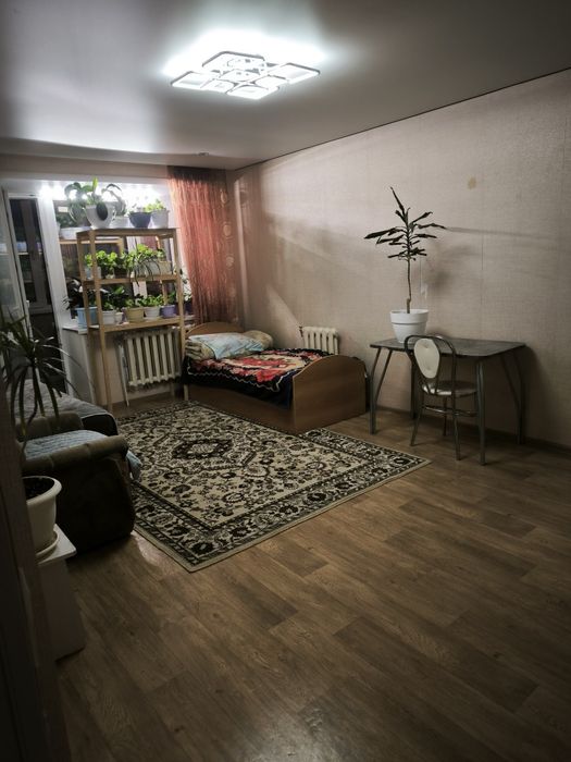 Сдам комнату для одного человека на Радуге в 3-х ком. квартире с хозяй