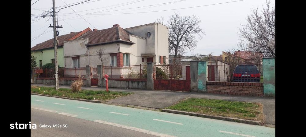 Casă cu pivniță și garaj, în Zona Elisabetin , str Eneas, Timișoara