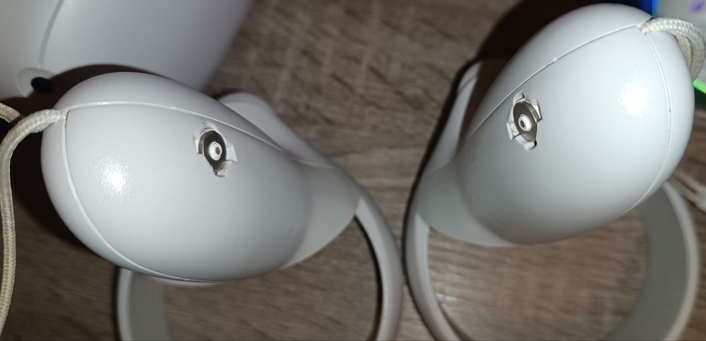 Meta Quest 2 128GB VR очила + зарядна станция + аксесоари | кутия