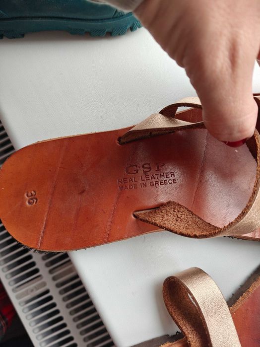 Papuci dama din piele 36