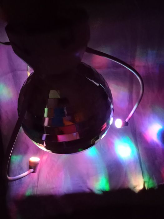 Продам зеркальный шар