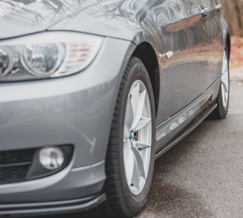 Добавка Прагове BMW БМВ E90 E91 M-Performance - Черен гланц НАЛИЧНИ!!