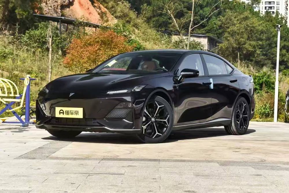 Deepal SL03 Sport версия фулл гибрид
