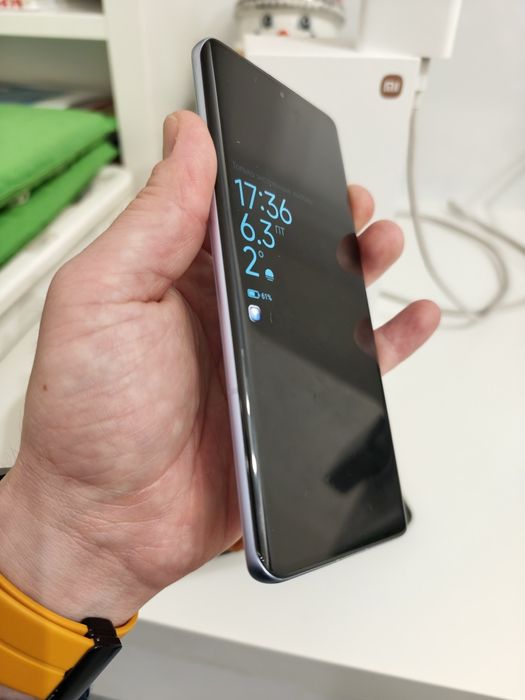 Смартфон xiaomi 12