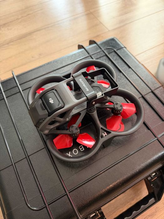Продавам DJI Avata FPV комплект