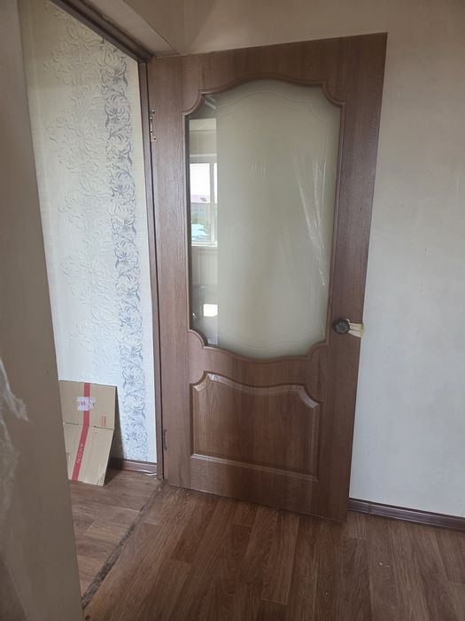 Продам двери б/у