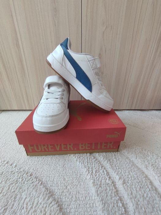 Детски кецове Adidas, Puma и Champion.